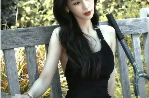 和前男友相爱18年没结婚如今48岁被对方撕上热搜人设崩塌后竟引全网心疼···